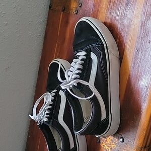 Classic Van's Size 9 Women